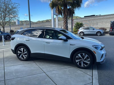 2023 Volkswagen ID.4 Pro