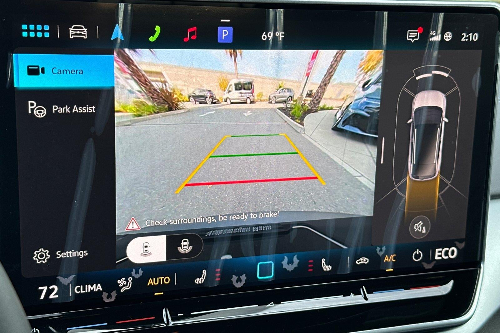 2025 Volkswagen ID.4 Pro