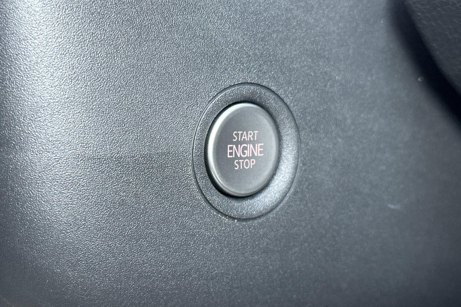 2025 Volkswagen ID.4 Pro