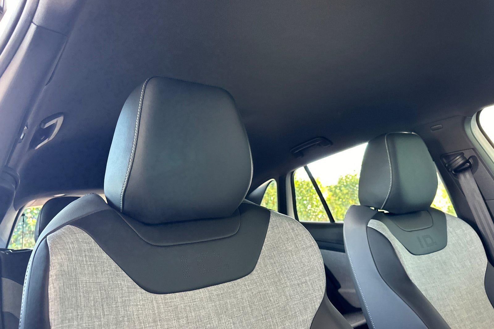 2025 Volkswagen ID.4 Pro