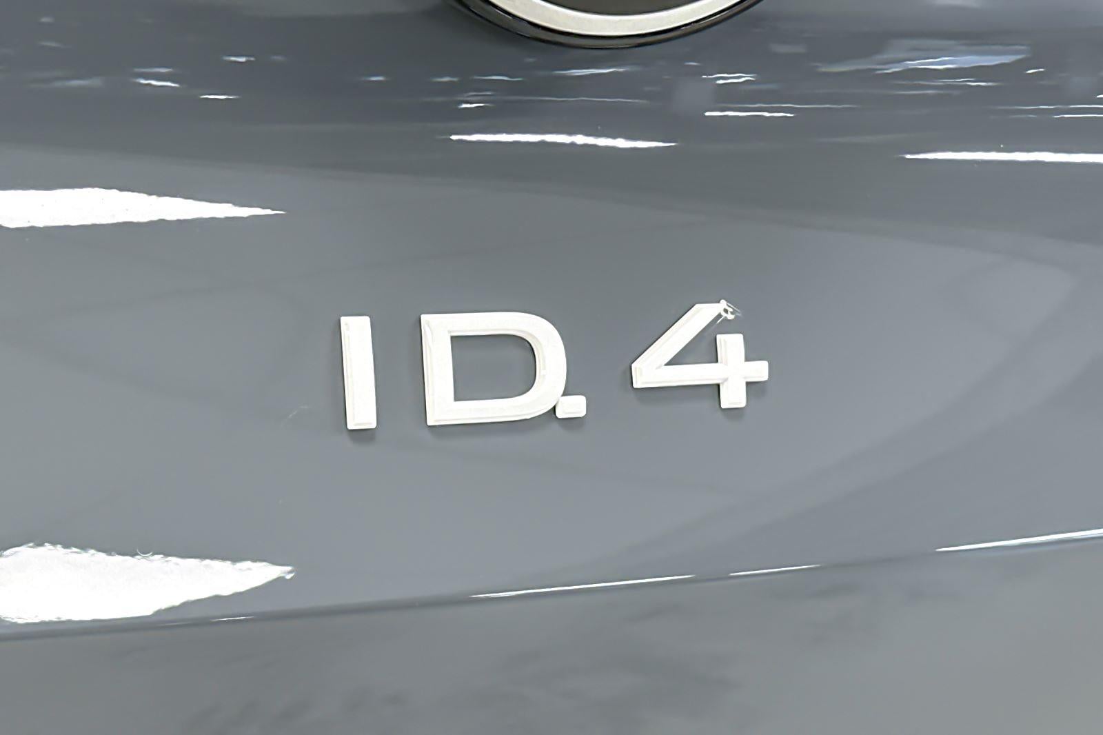 2025 Volkswagen ID.4 Pro