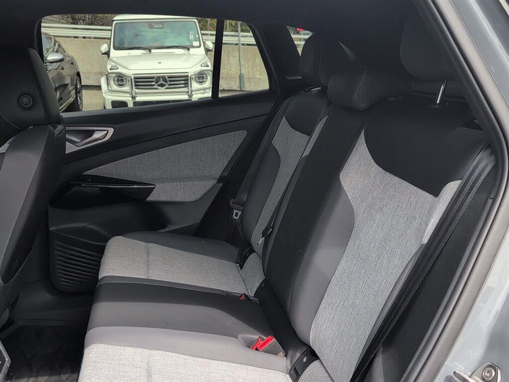 2023 Volkswagen Id.4 Pro