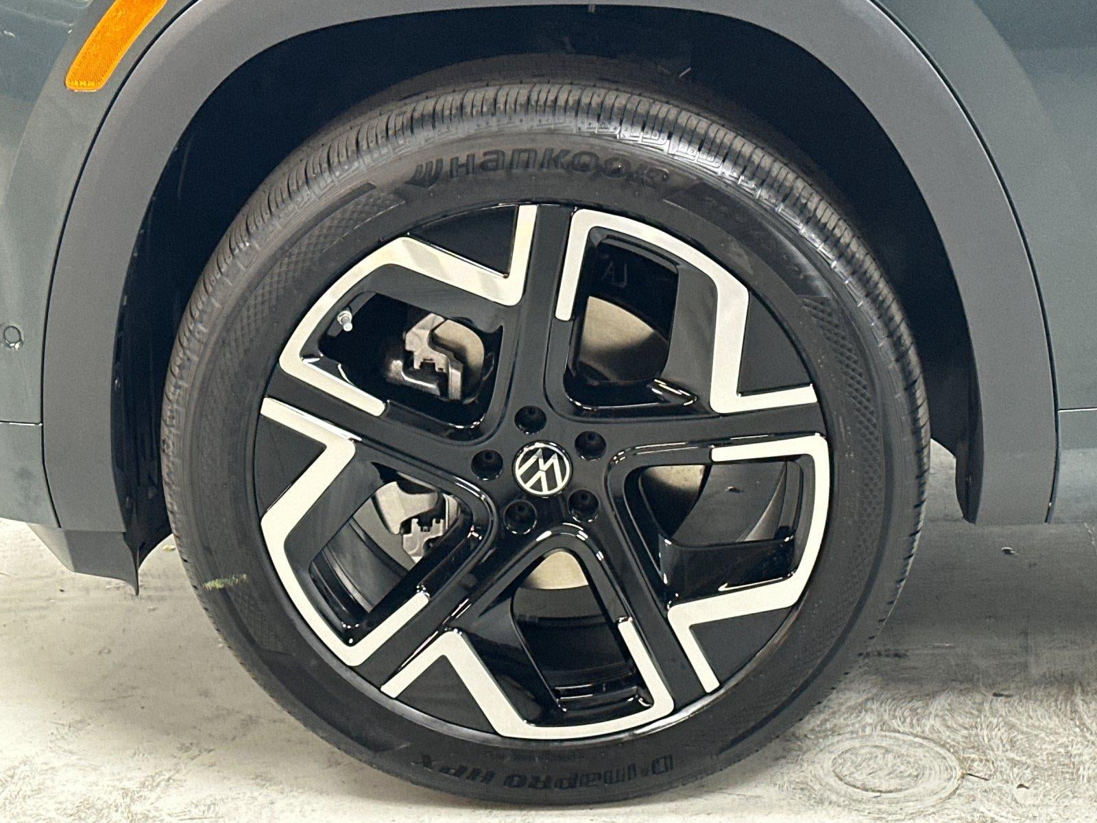 2027 Volkswagen Atlas SEL Premium R-Line