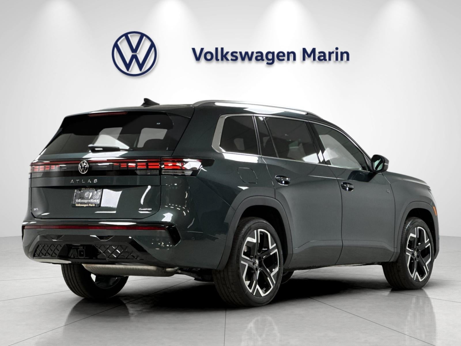 2027 Volkswagen Atlas SEL Premium R-Line