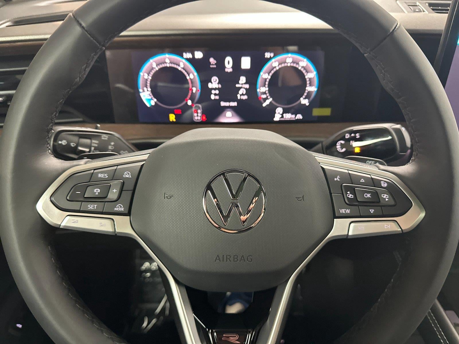 2027 Volkswagen Atlas SEL Premium R-Line