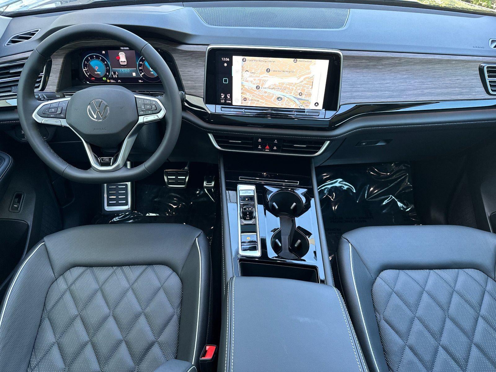 2026 Volkswagen Atlas 2.0T SEL Premium R-Line