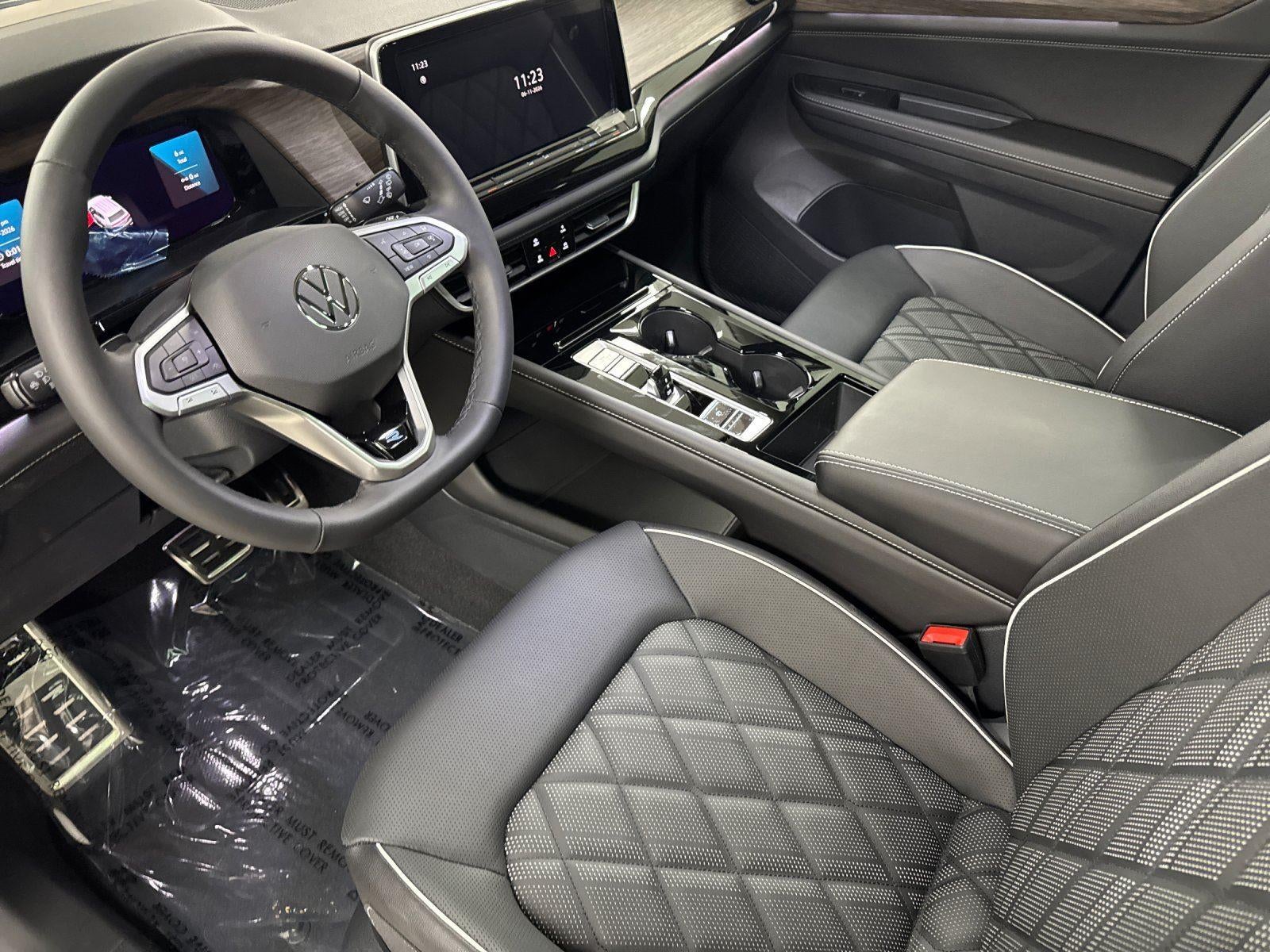 2026 Volkswagen Atlas 2.0T SEL Premium R-Line