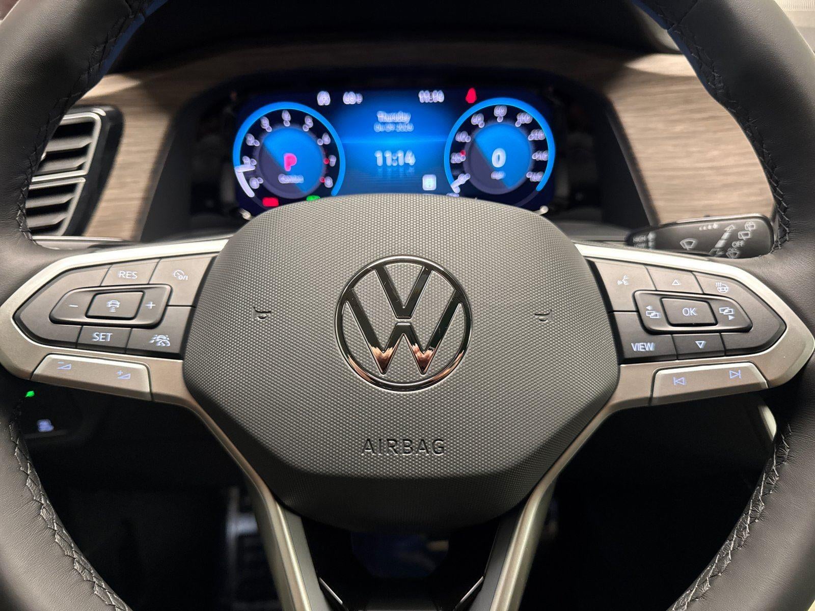 2026 Volkswagen Atlas 2.0T SEL Premium R-Line