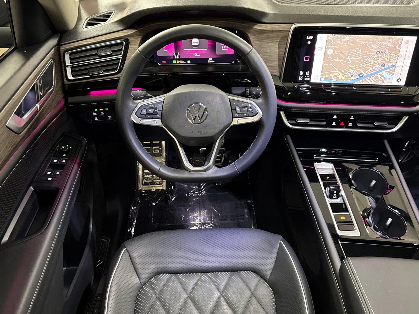 2026 Volkswagen Atlas 2.0T SEL Premium R-Line