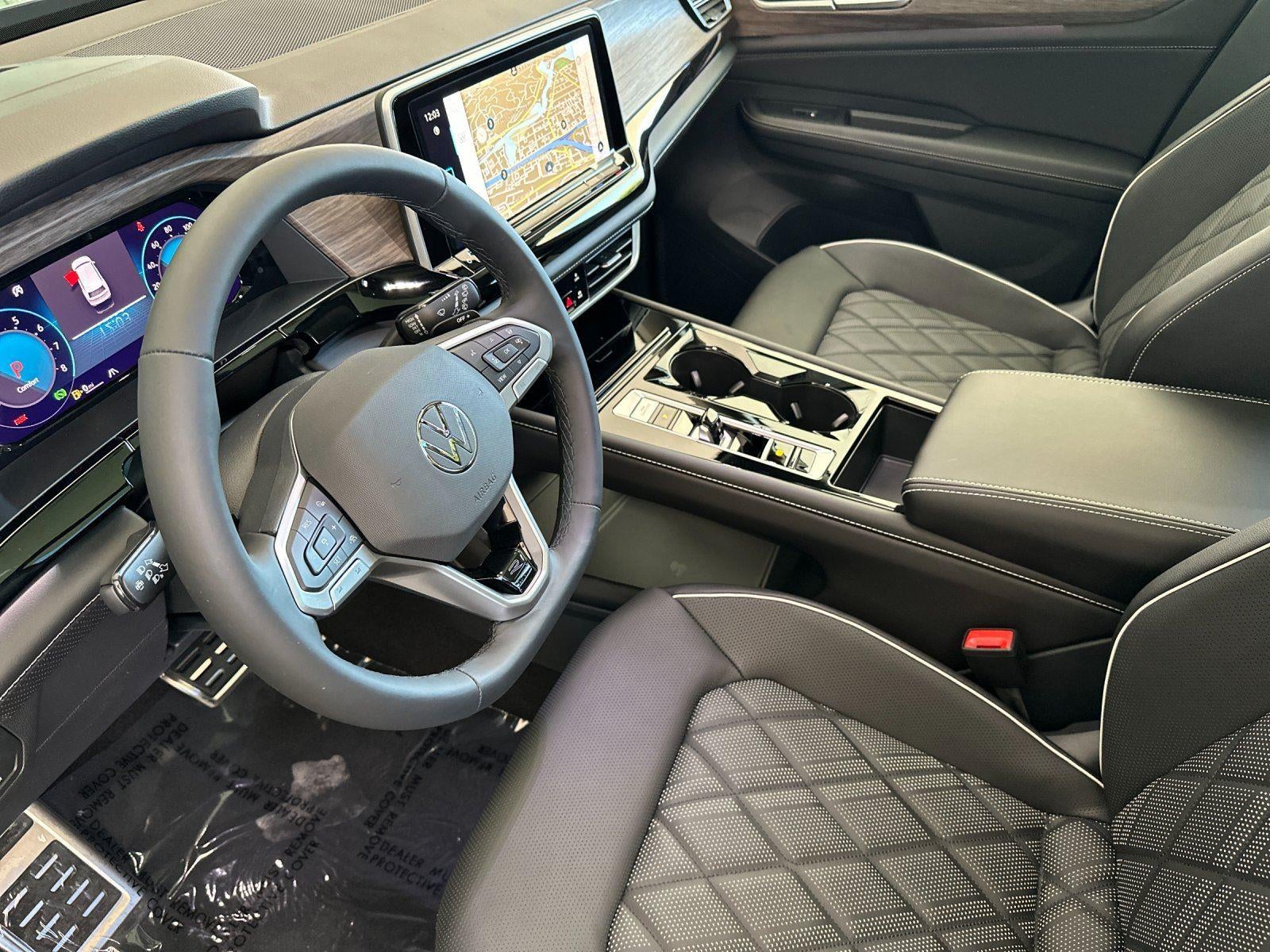 2026 Volkswagen Atlas 2.0T SEL Premium R-Line