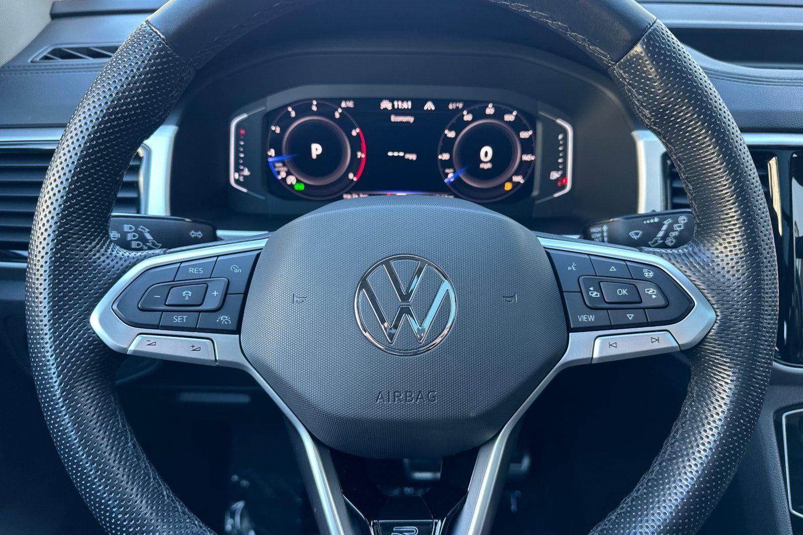 2022 Volkswagen Atlas 3.6L V6 SEL Premium R-Line