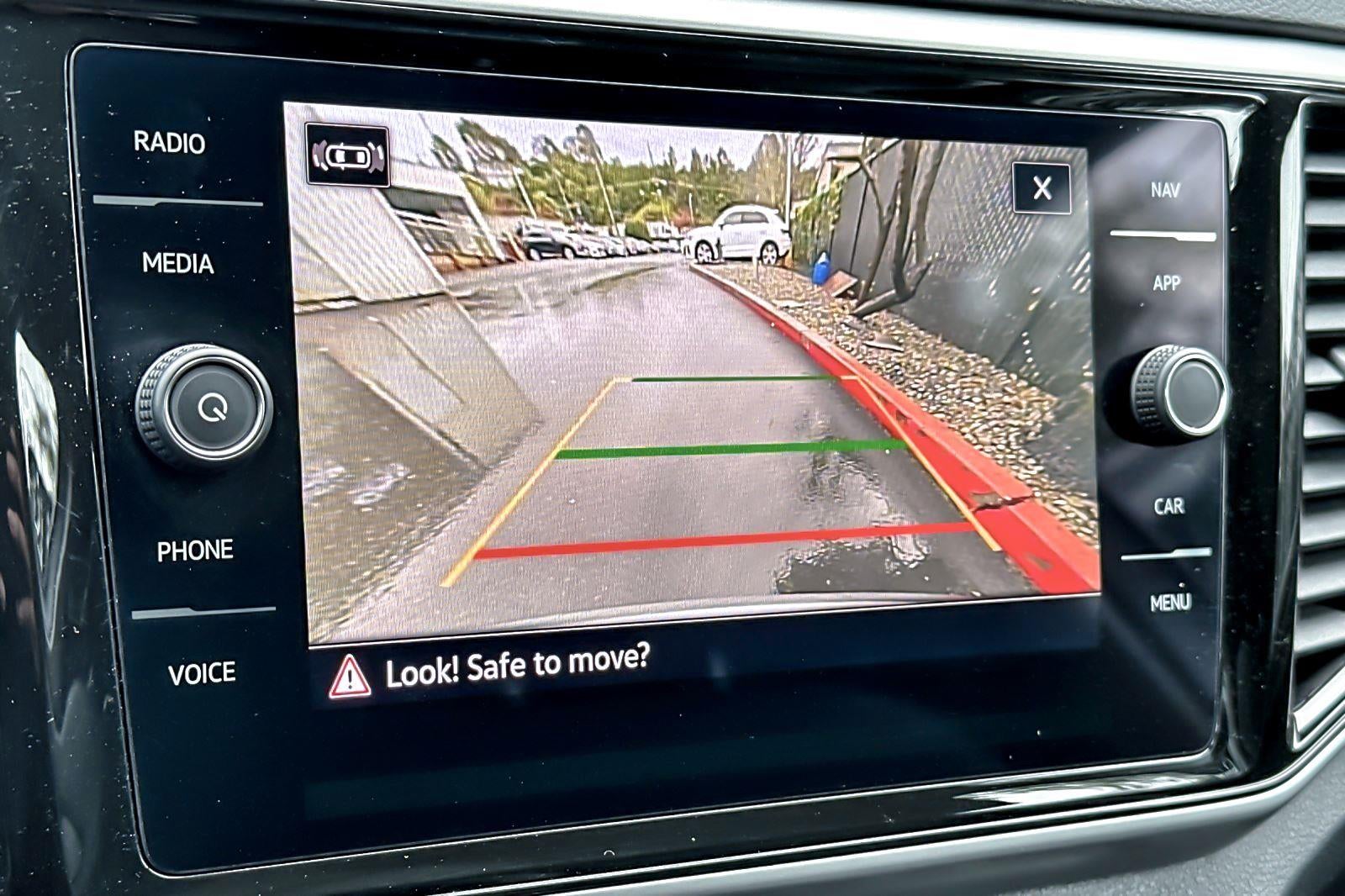 2023 Volkswagen Atlas 3.6L V6 SEL Premium R-Line