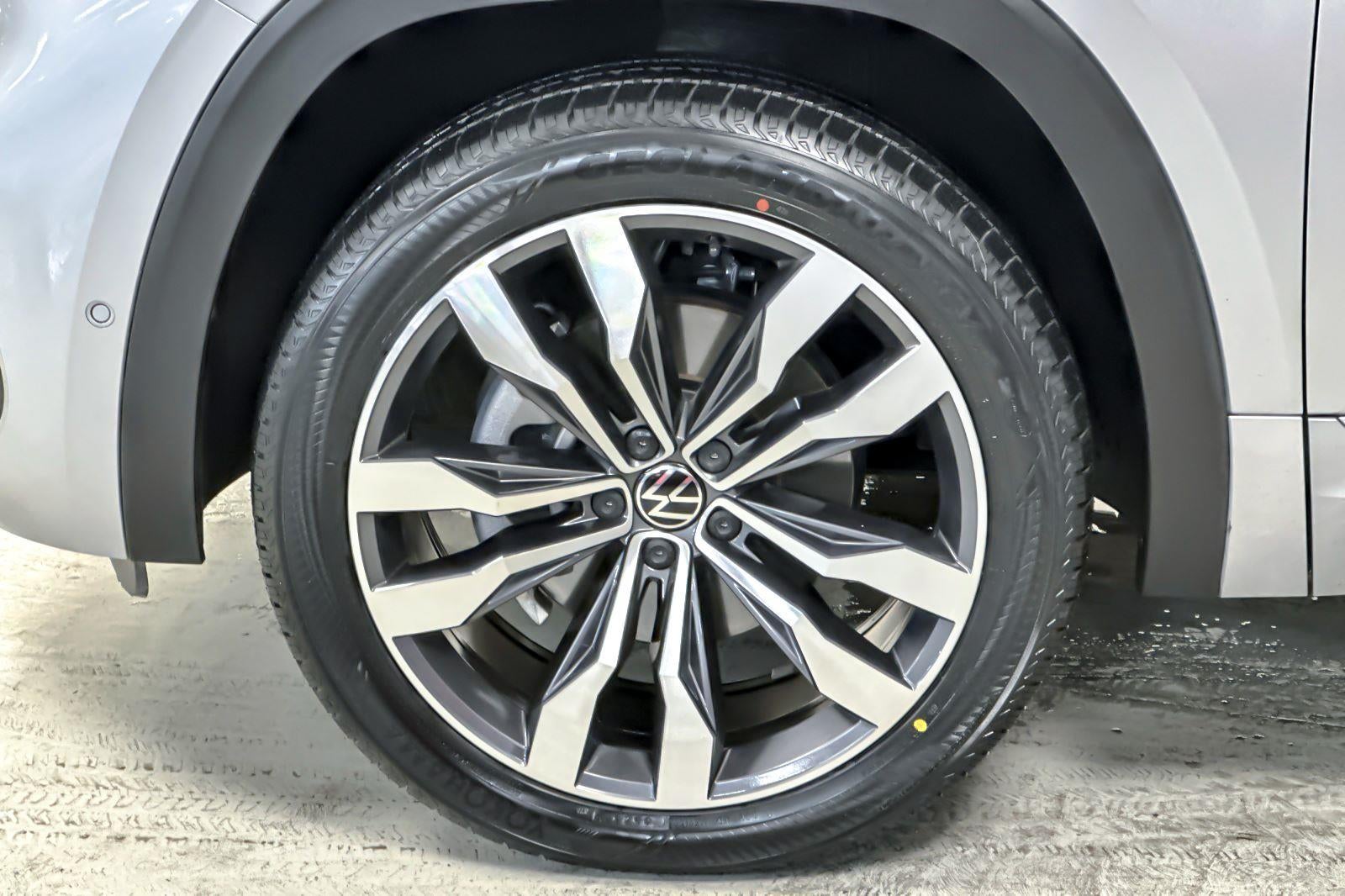 2023 Volkswagen Atlas 3.6L V6 SEL Premium R-Line