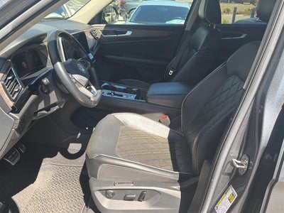 2024 Volkswagen Atlas 2.0T SEL Premium R-Line