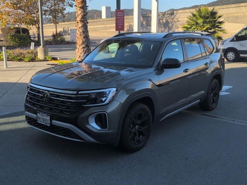 2024 Volkswagen Atlas 2.0T Peak Edition SEL