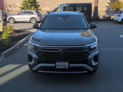 2024 Volkswagen Atlas 2.0T Peak Edition SEL