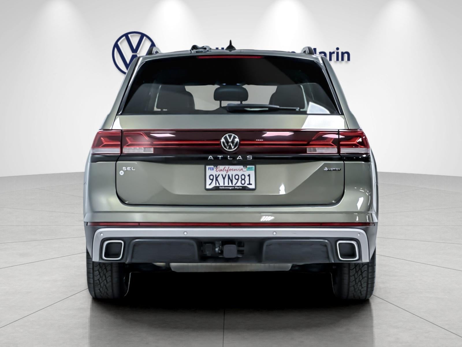 2024 Volkswagen Atlas 2.0T Peak Edition SEL