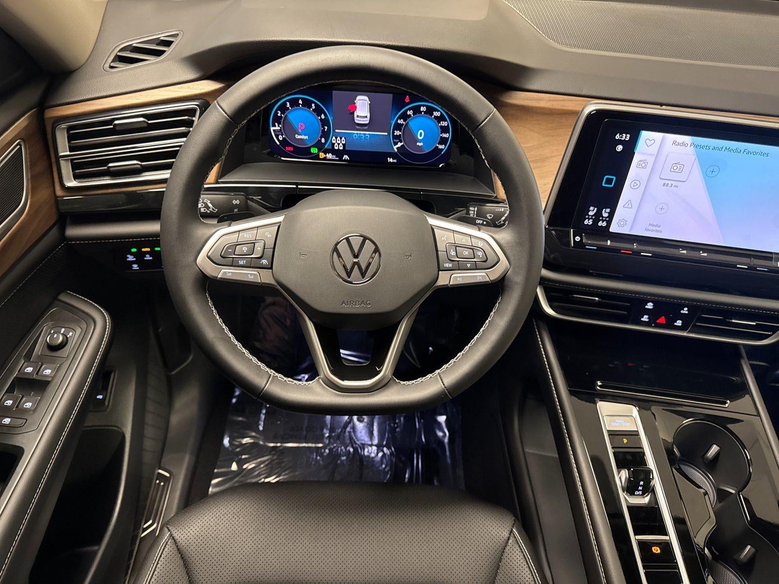 2026 Volkswagen Atlas 2.0T SE w/Technology