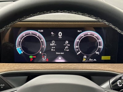 2027 Volkswagen Atlas SE w/Technology