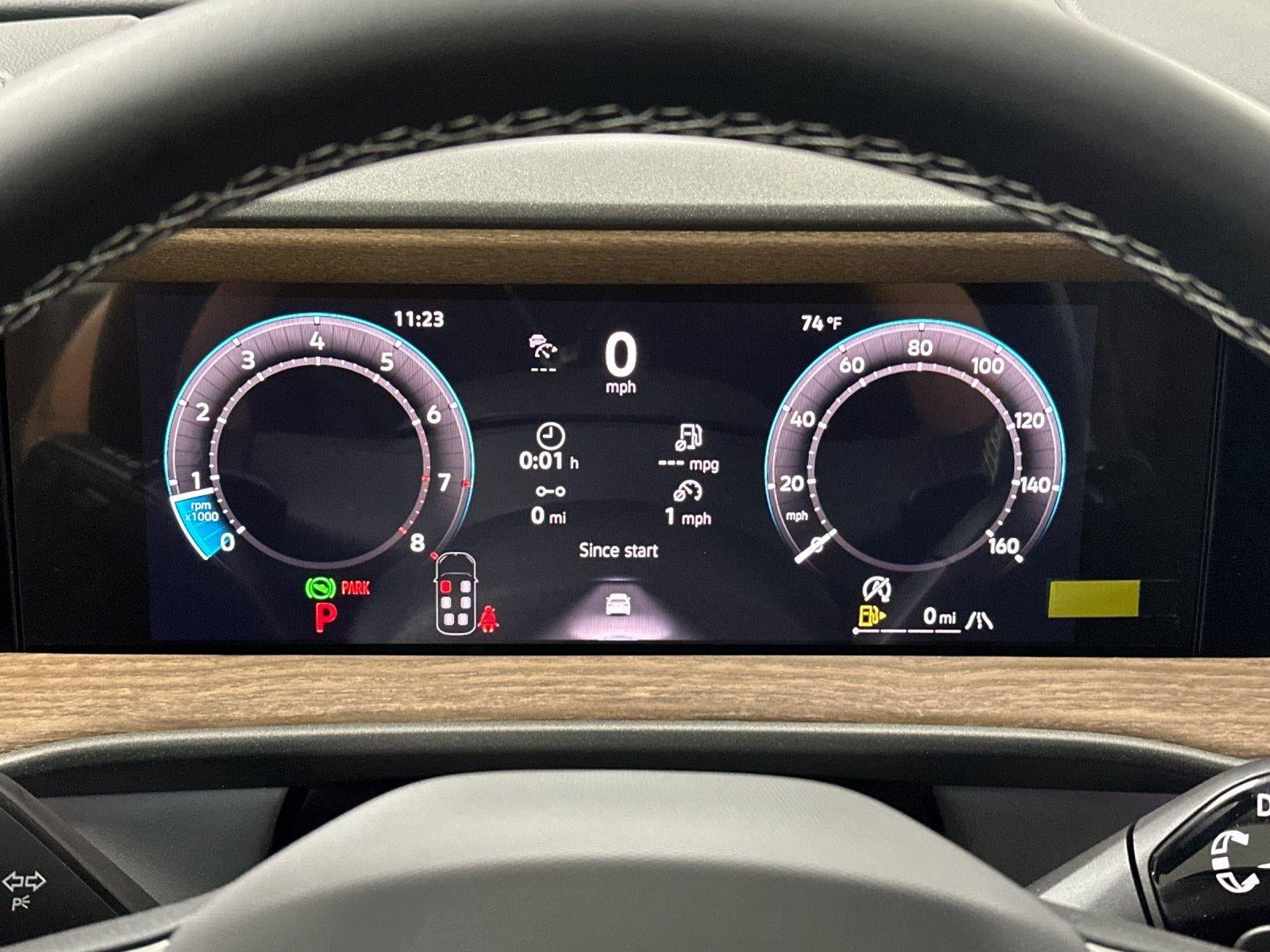 2027 Volkswagen Atlas SE w/Technology