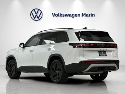 2027 Volkswagen Atlas SE w/Technology