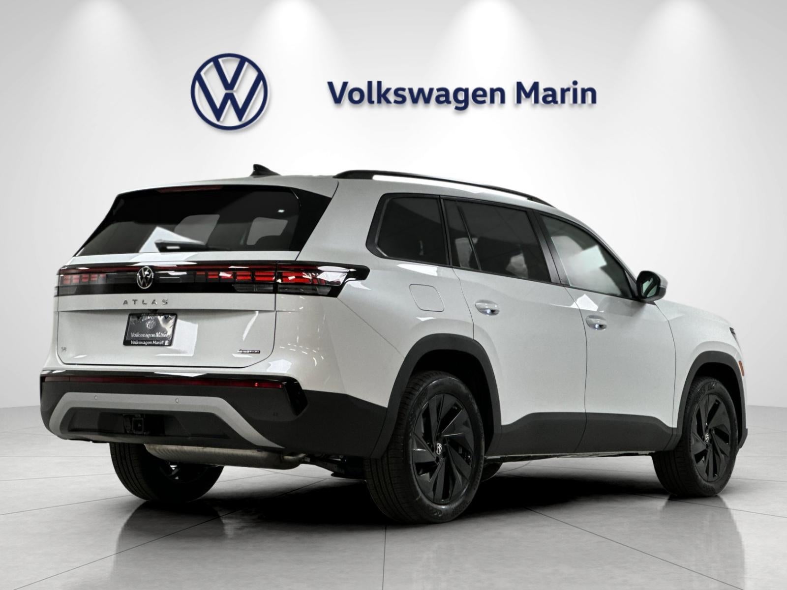 2027 Volkswagen Atlas SE w/Technology