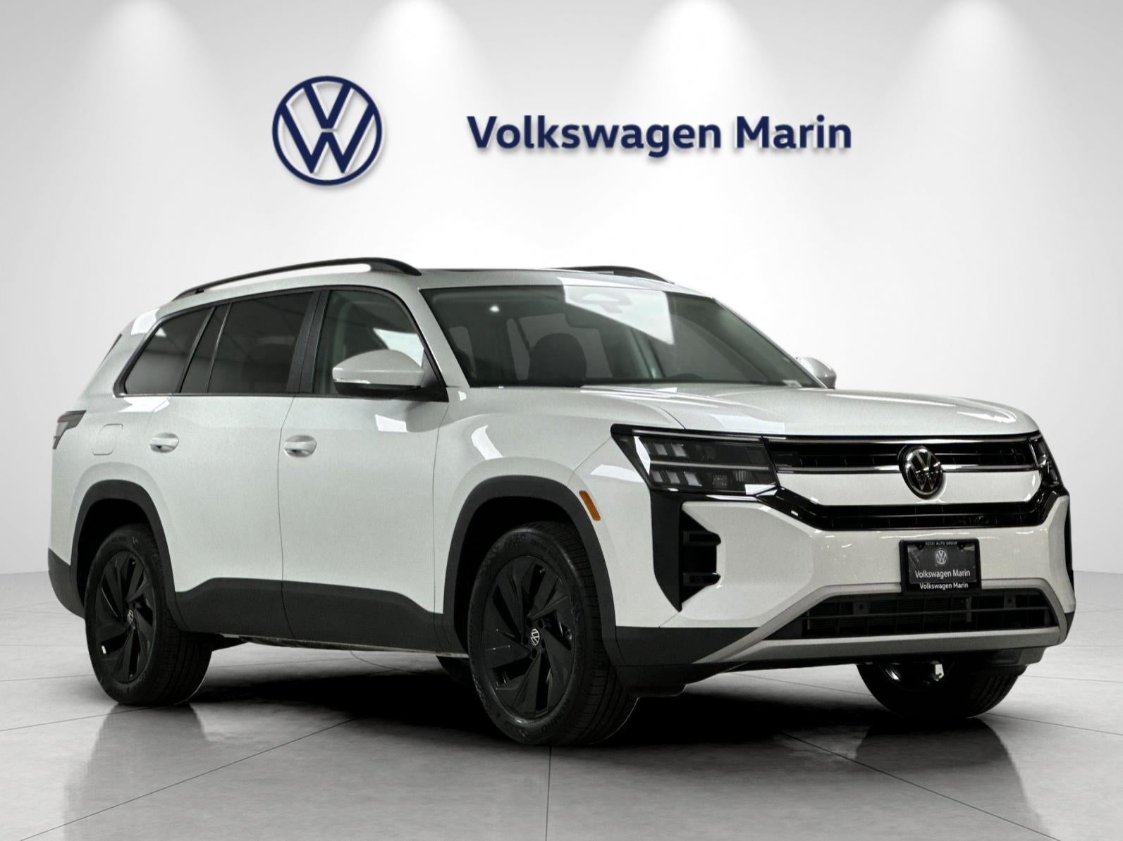 2027 Volkswagen Atlas SE w/Technology