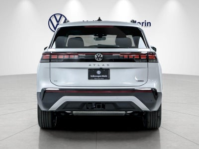 2027 Volkswagen Atlas SE w/Technology