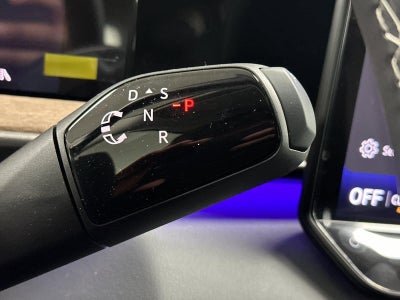 2027 Volkswagen Atlas SE w/Technology