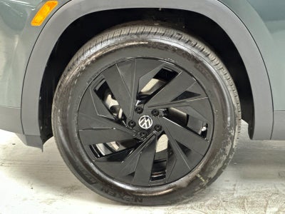 2027 Volkswagen Atlas SE w/Technology
