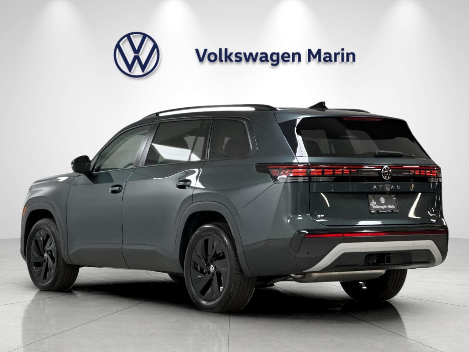 2027 Volkswagen Atlas SE w/Technology