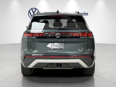 2027 Volkswagen Atlas SE w/Technology