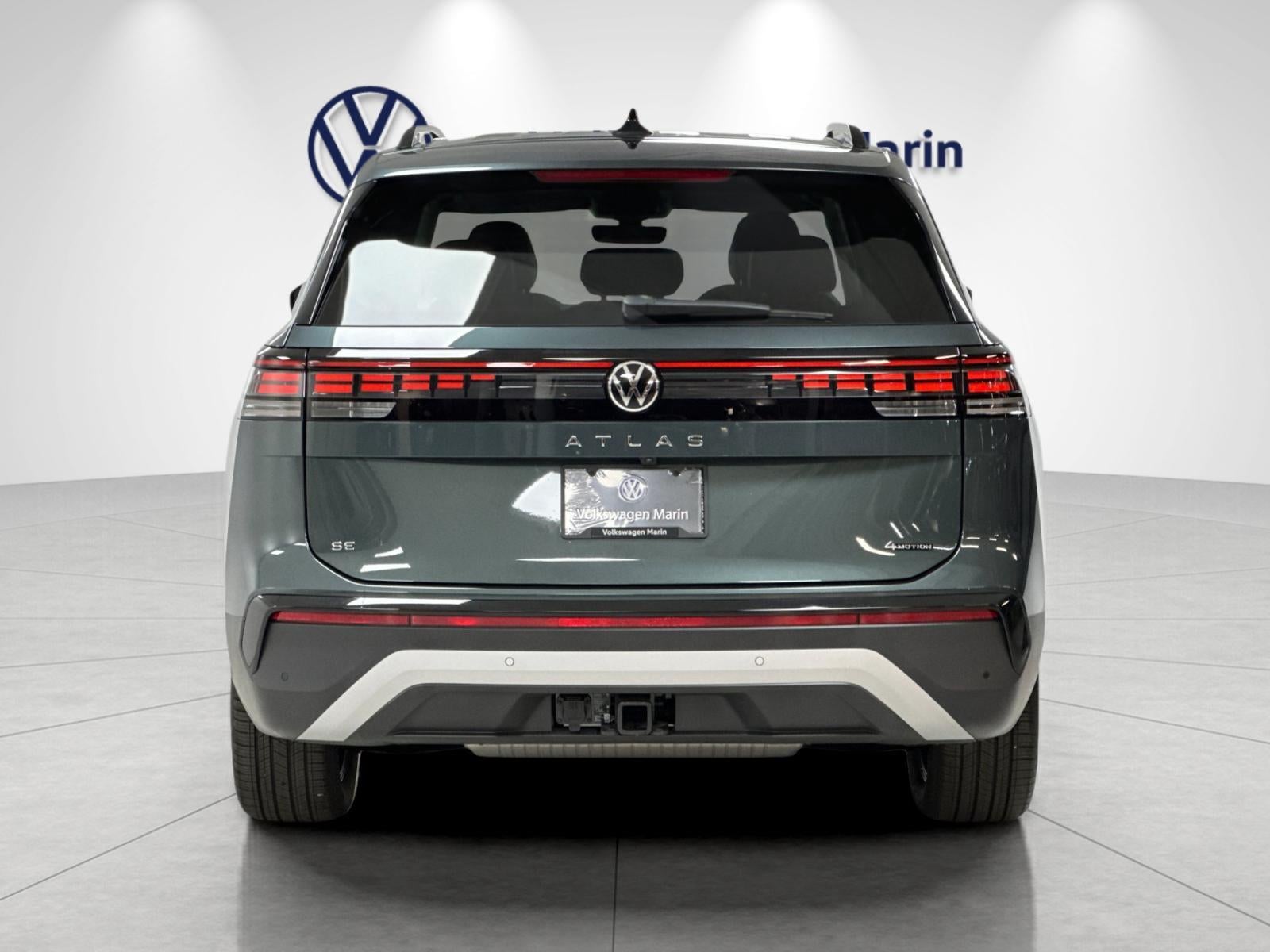 2027 Volkswagen Atlas SE w/Technology