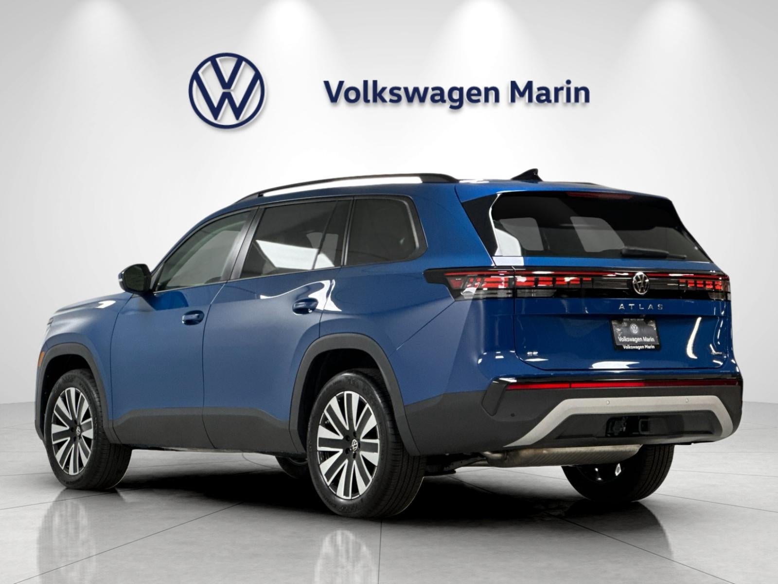 2027 Volkswagen Atlas SE w/Technology