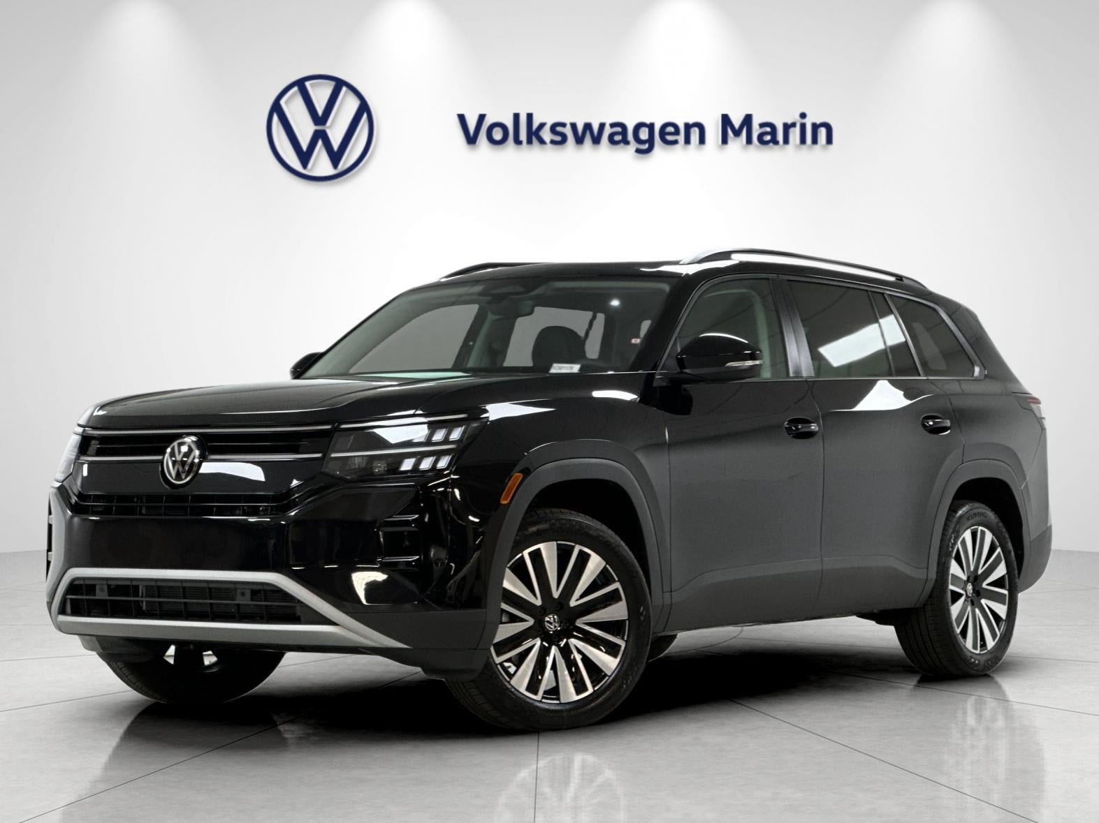 2027 Volkswagen Atlas SE w/Technology