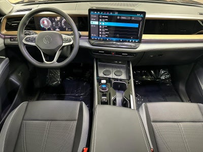 2027 Volkswagen Atlas SE w/Technology