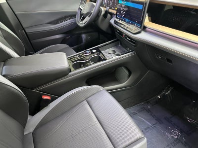 2027 Volkswagen Atlas SE w/Technology