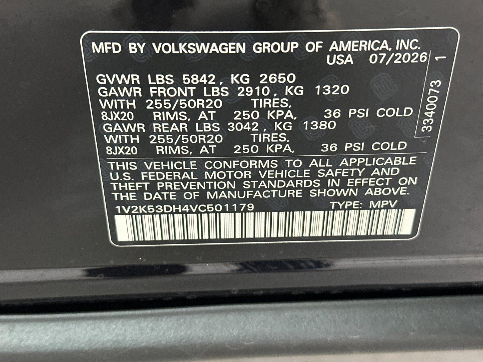 2027 Volkswagen Atlas SE w/Technology