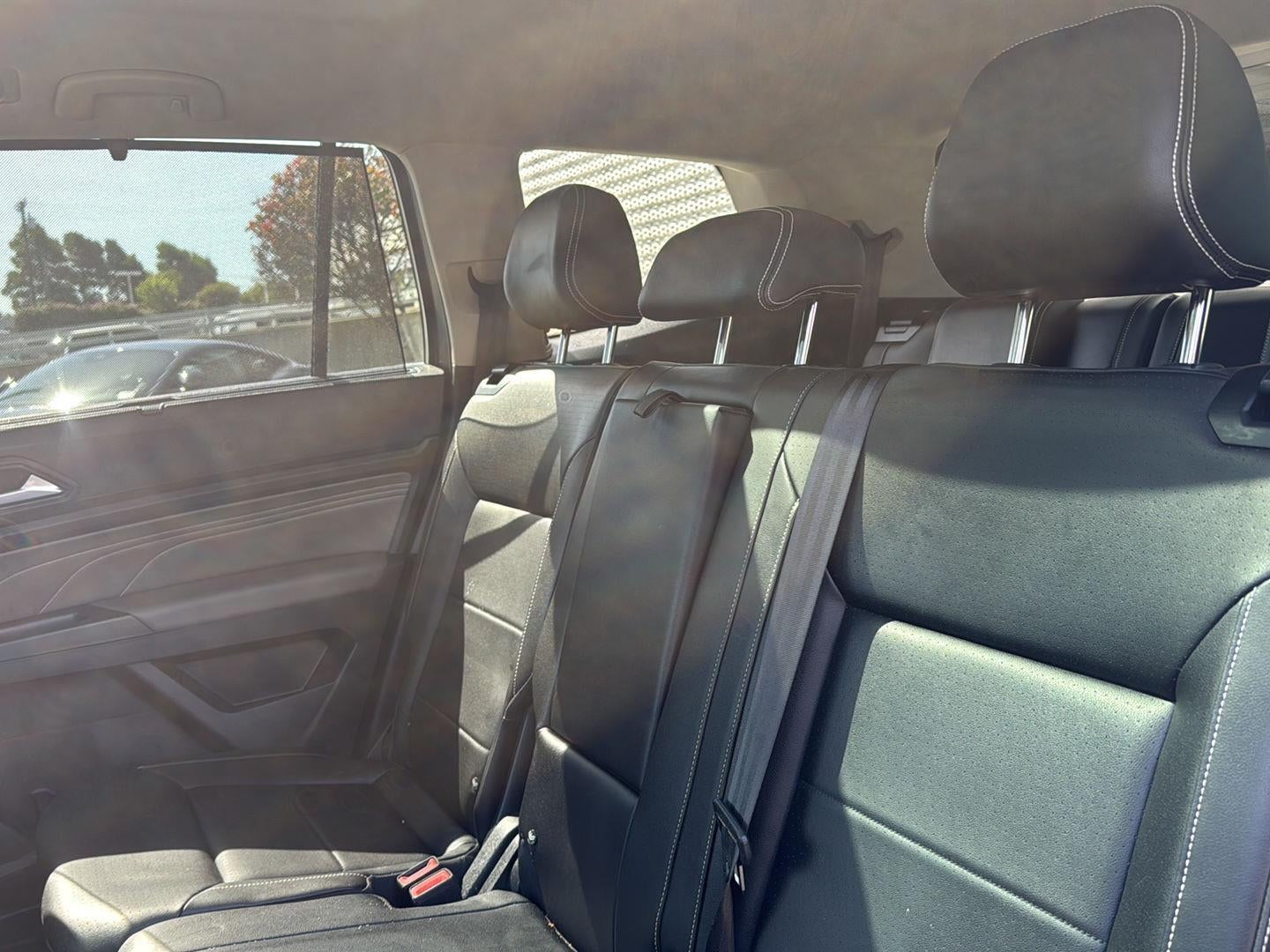 2023 Volkswagen Atlas 3.6L V6 SEL R-Line Black