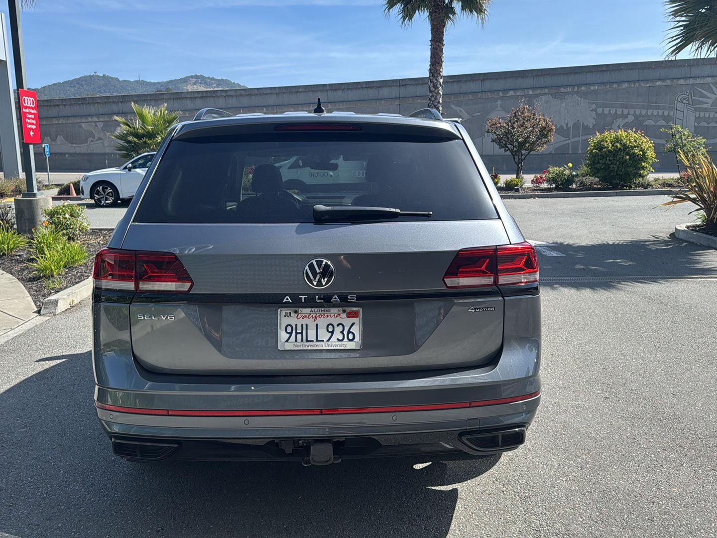 2023 Volkswagen Atlas 3.6L V6 SEL R-Line Black