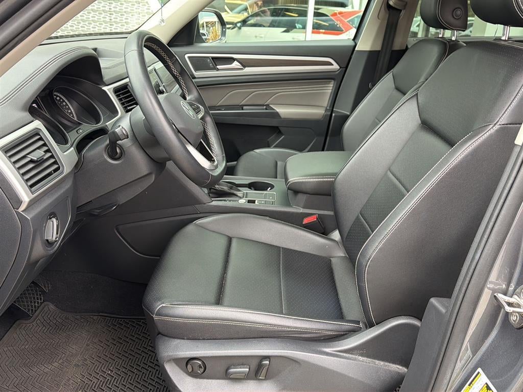 2021 Volkswagen Atlas 2.0T SE w/Technology