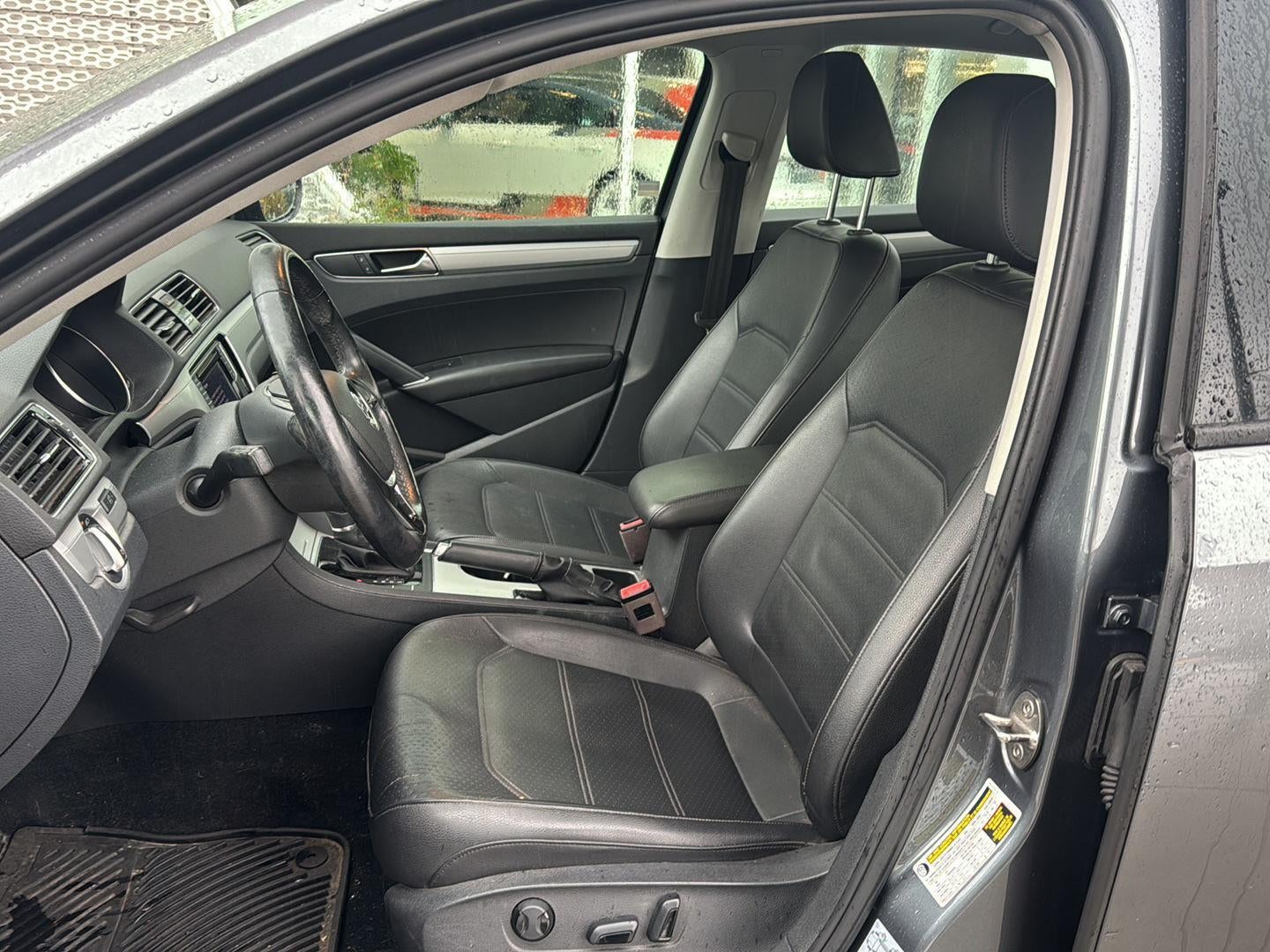 2019 Volkswagen Passat 2.0T Wolfsburg Edition