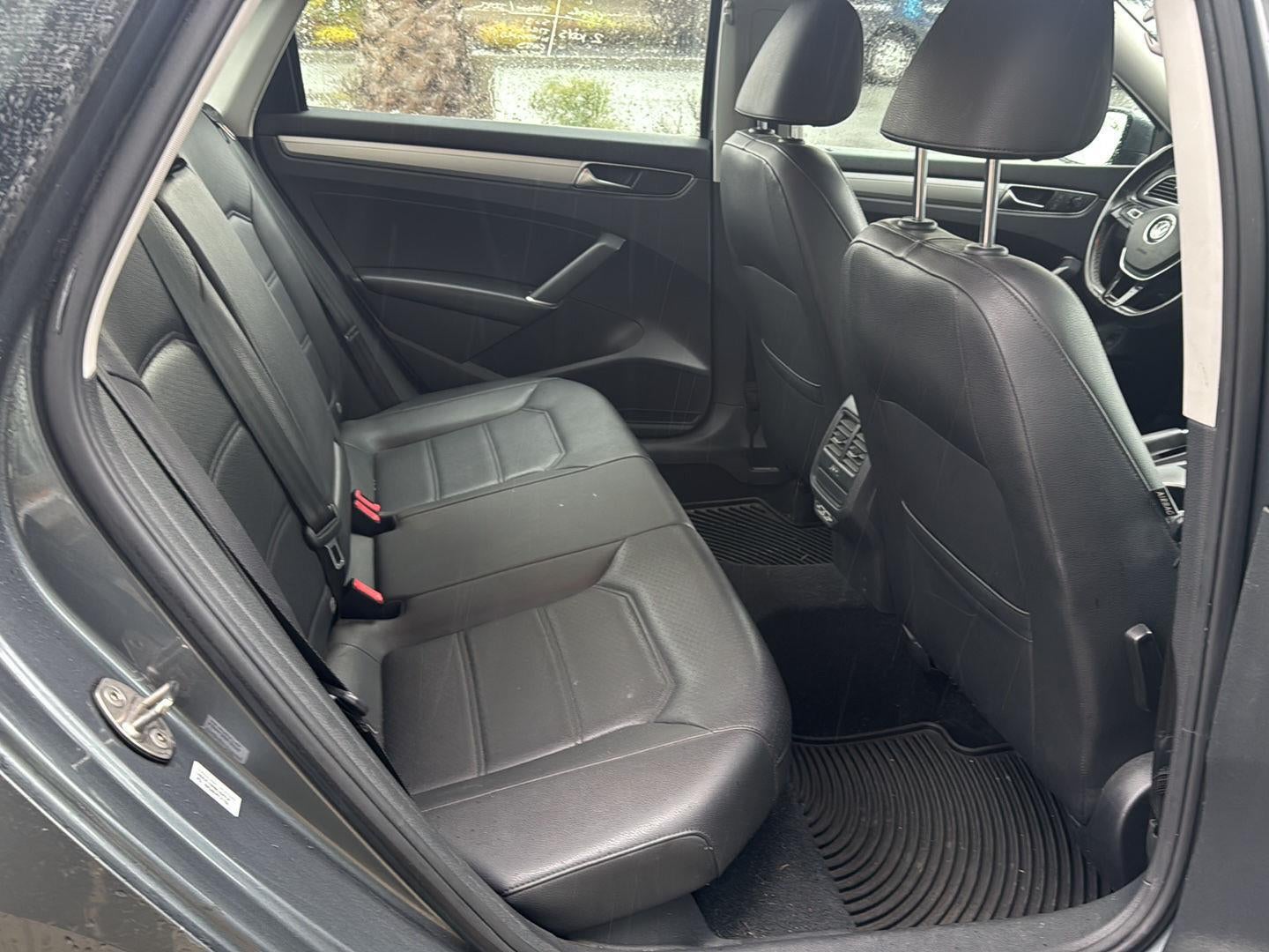 2019 Volkswagen Passat 2.0T Wolfsburg Edition