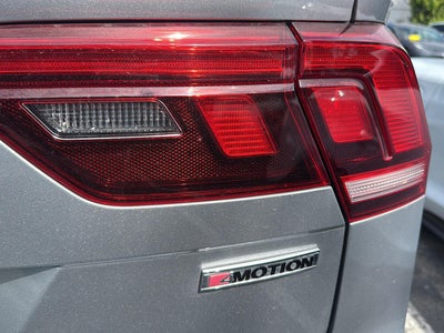 2020 Volkswagen Tiguan SE R-Line Black