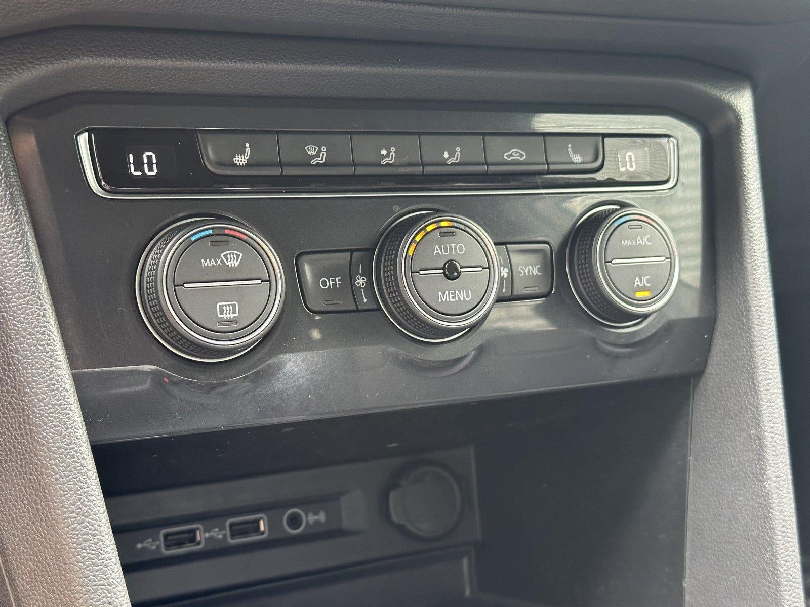2020 Volkswagen Tiguan SE R-Line Black