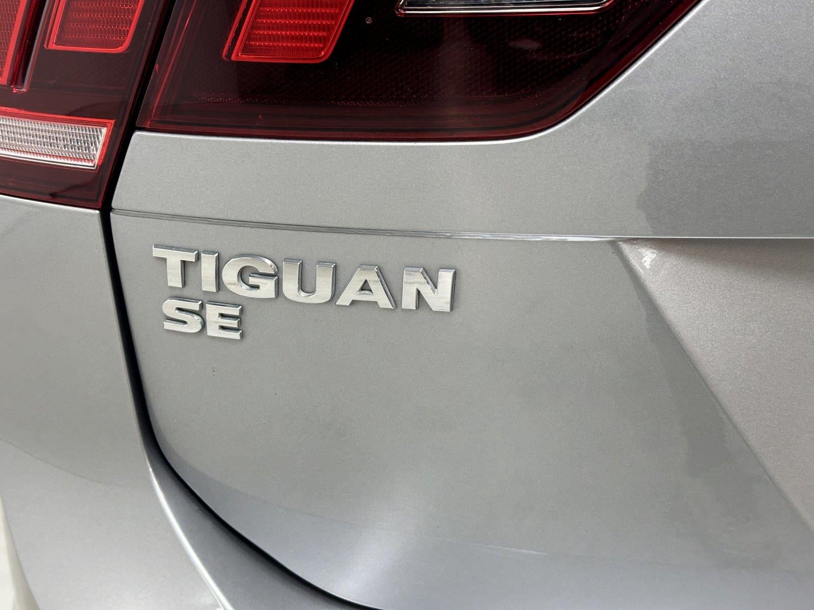 2020 Volkswagen Tiguan SE R-Line Black