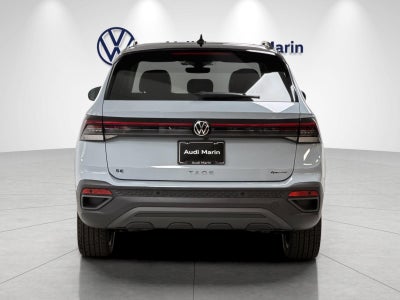 2026 Volkswagen Taos SE Black