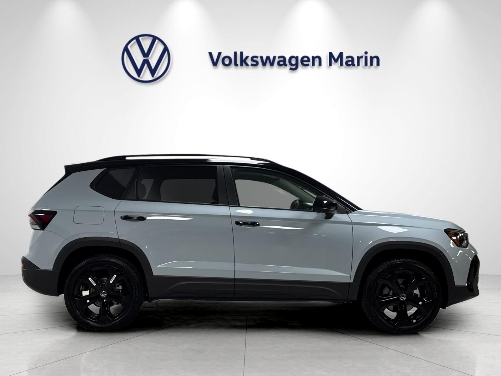 2026 Volkswagen Taos SE Black