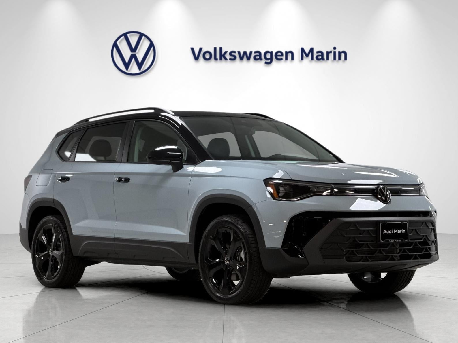 2026 Volkswagen Taos SE Black