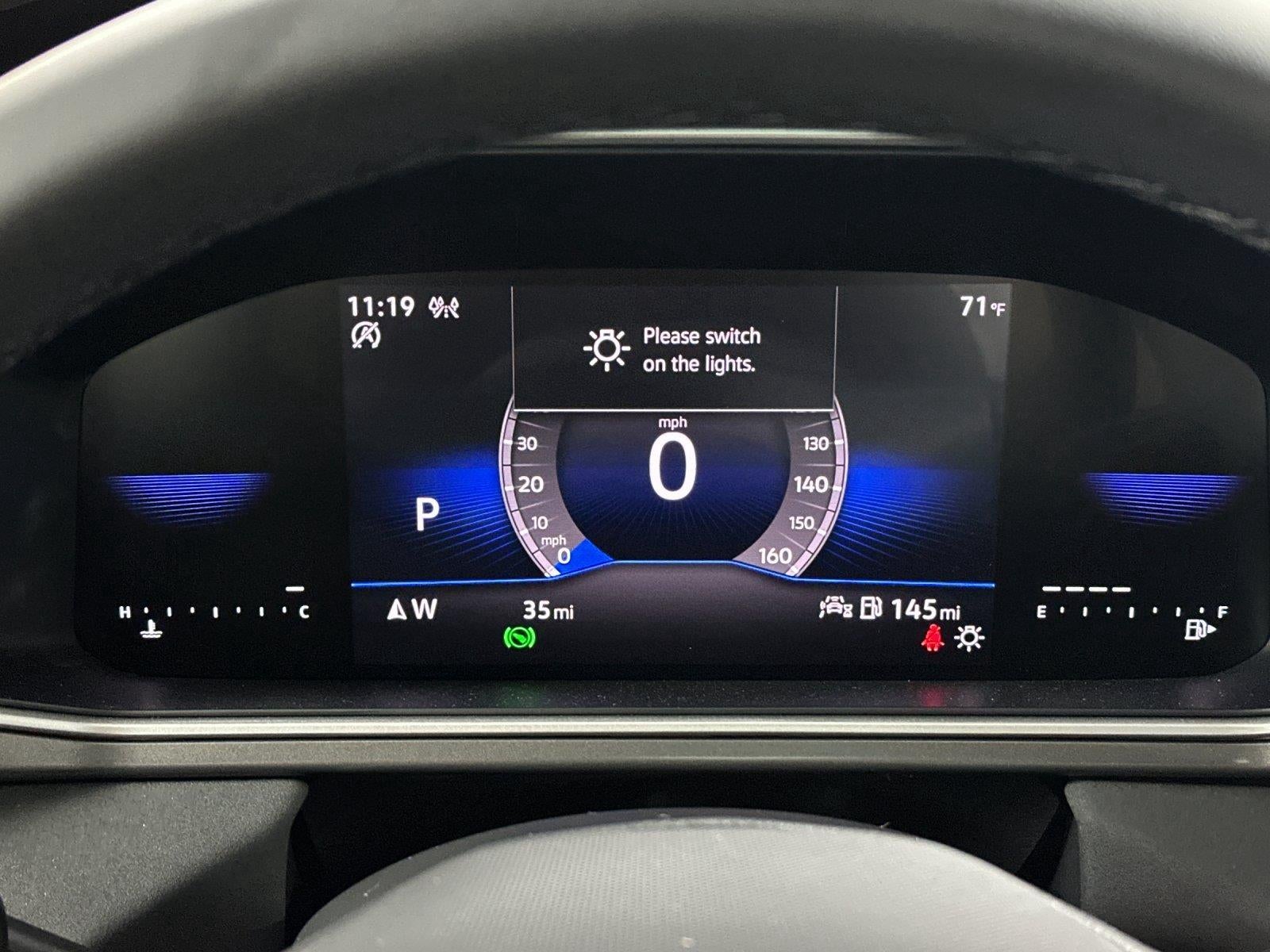 2025 Volkswagen Taos SE Black